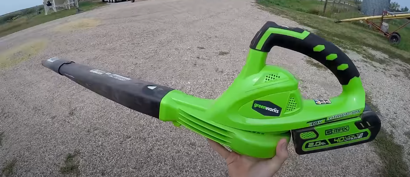 Best Rechargeable Leaf Blowers in 2020