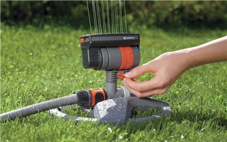 A Garden ZoomMaxx Sprinkler on grass